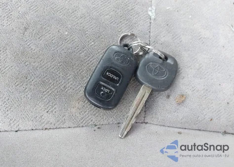 2002 Toyota Prius z USA, uszkodzony, nr VIN JT2BK18U720062152